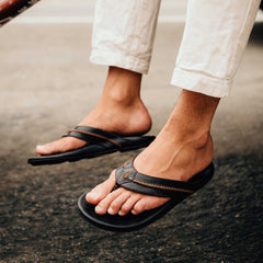 Mea Ola Men's Leather Beach Sandals - Dark Java | Men OluKai outlet