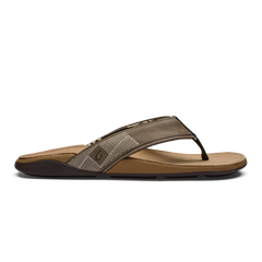 Tuahine Men's Waterproof Leather Beach Sandals - Hunter | Men OluKai online