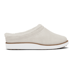 Mani - Puka / Golden Sand | Women OluKai near me
