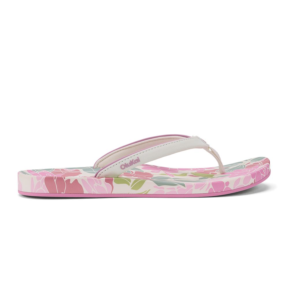 ‘Uiki Women’s Everyday Beach Sandals - White Sand / Pa‘i | Women OluKai near me