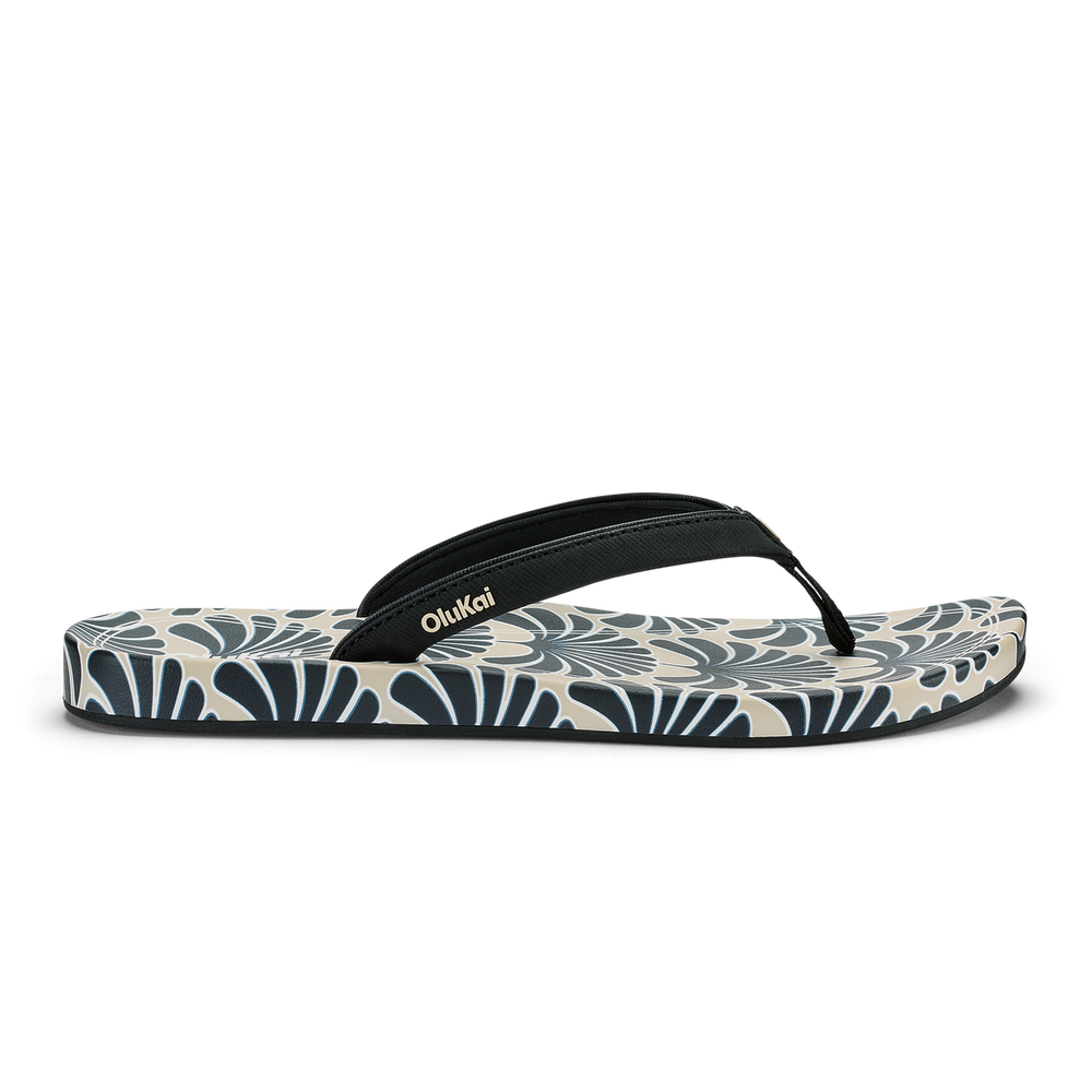 ‘Uiki - Black / Pa‘i | Women OluKai near me