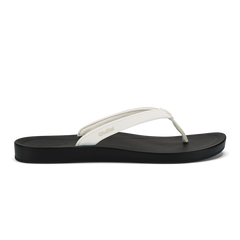 ‘Uiki Women’s Everyday Beach Sandals - Bright White / Lava Rock | Women OluKai near me