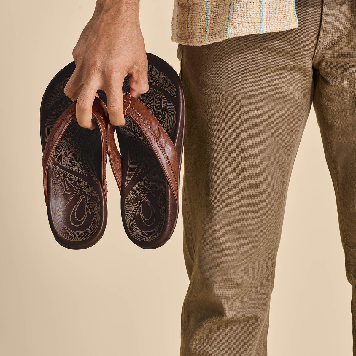 Hiapo - Rum / Dark Wood Men’s Leather Beach Sandals | Men OluKai for sale