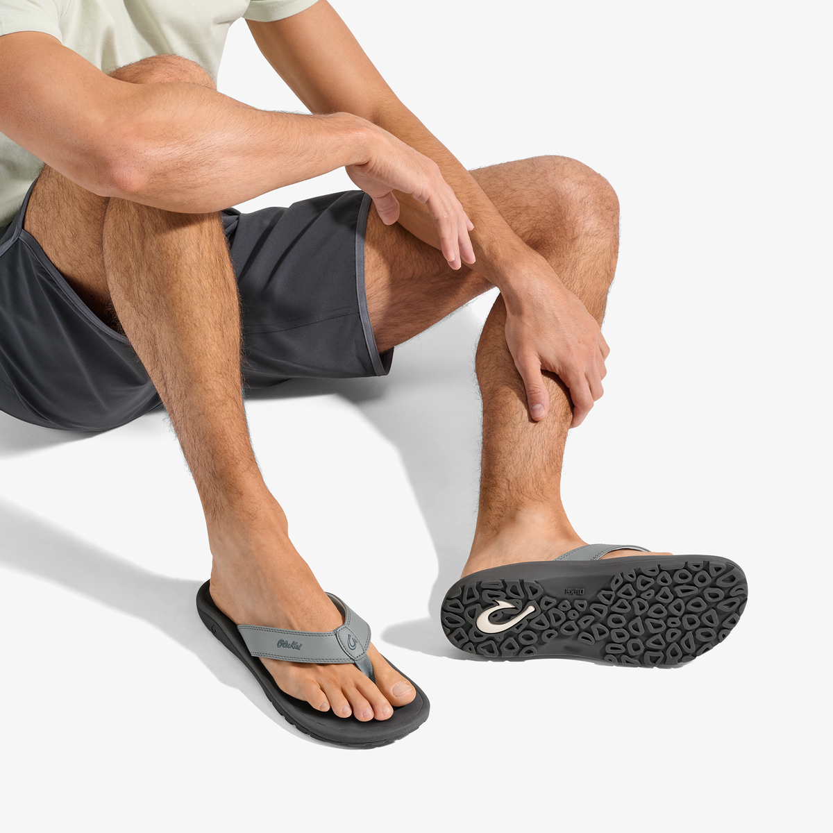 ‘Ohana Men's Best Selling Beach Sandals - Ash / Rock | Men OluKai on sale