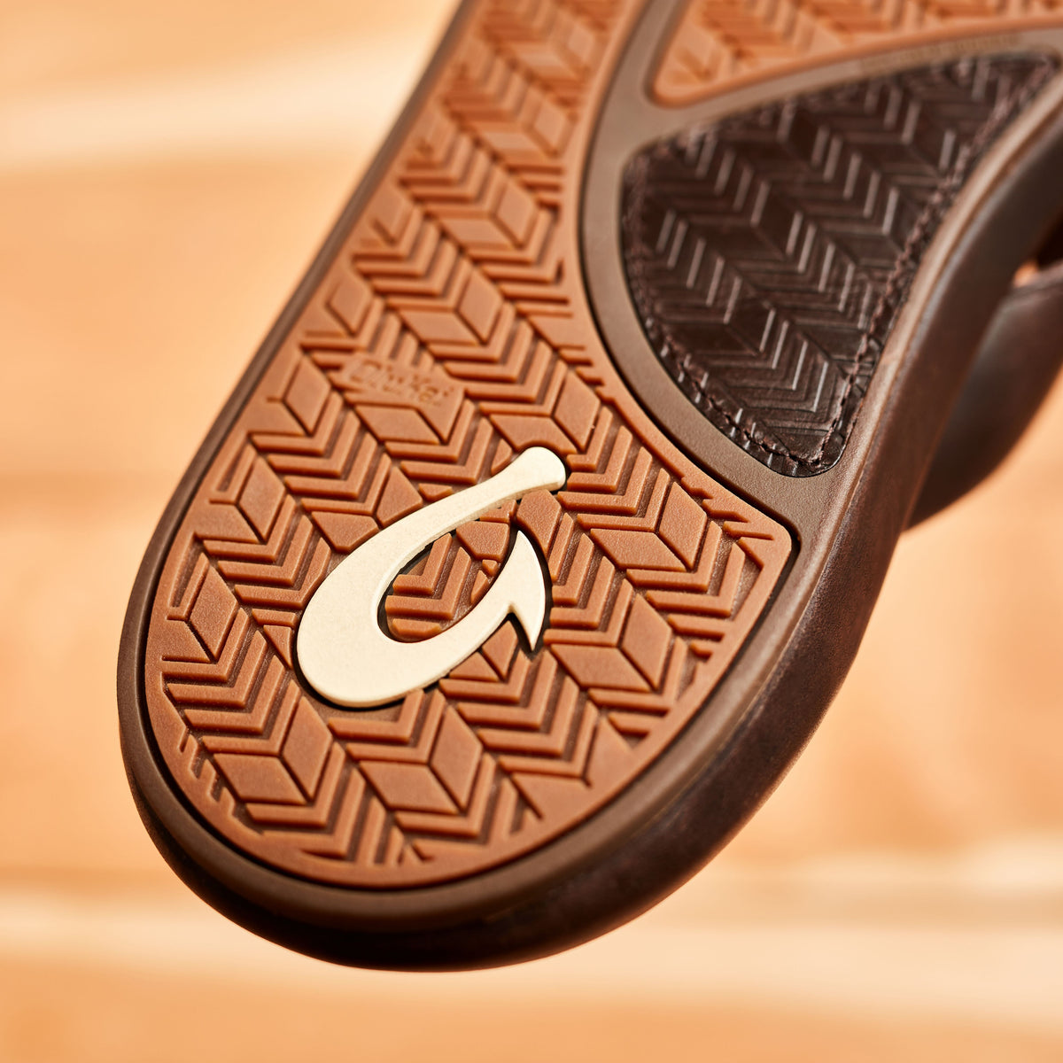 ‘Ilikai Men‘s Leather Beach Sandals - Dark Wood | Men OluKai discount