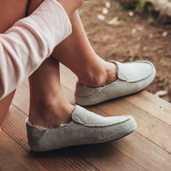 Nohea Women's Leather Slippers - Pale Grey | Women OluKai for sale