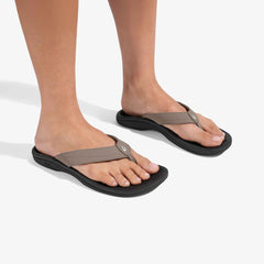 ‘Ohana - Warm Taupe / Black | Women OluKai online