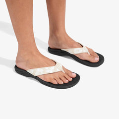 ‘Ohana - Tapa / Pua | Women OluKai for sale