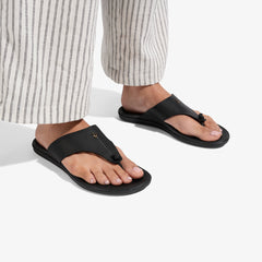 Hoʻopio Mele - Black / Black | Women OluKai on sale
