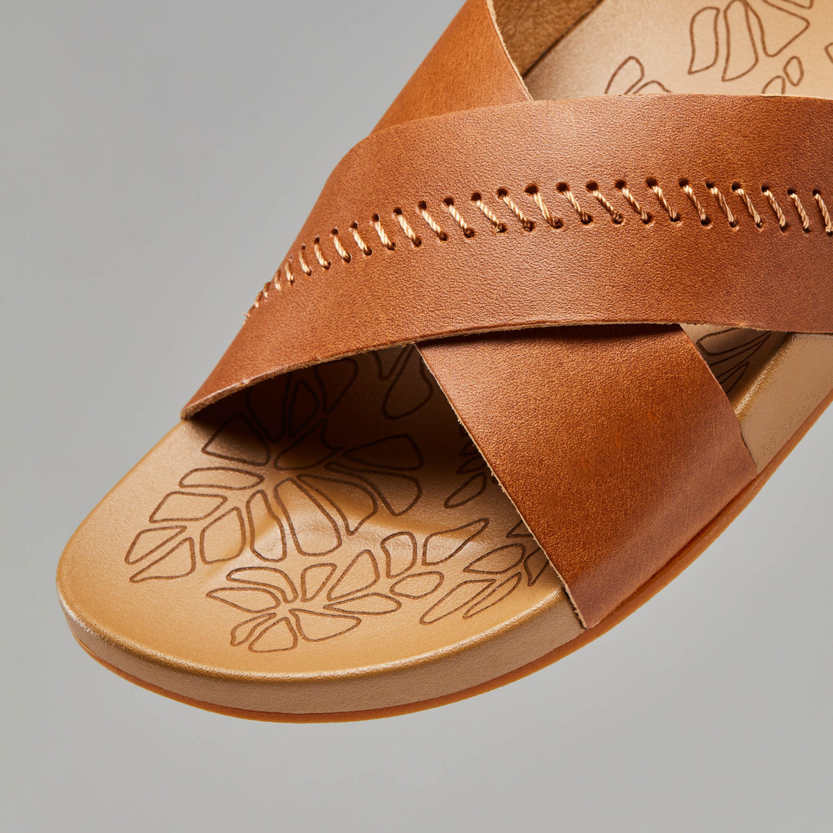 Kipe‘a ‘Olu Women‘s Slide Sandals - Sahara | Women OluKai sale