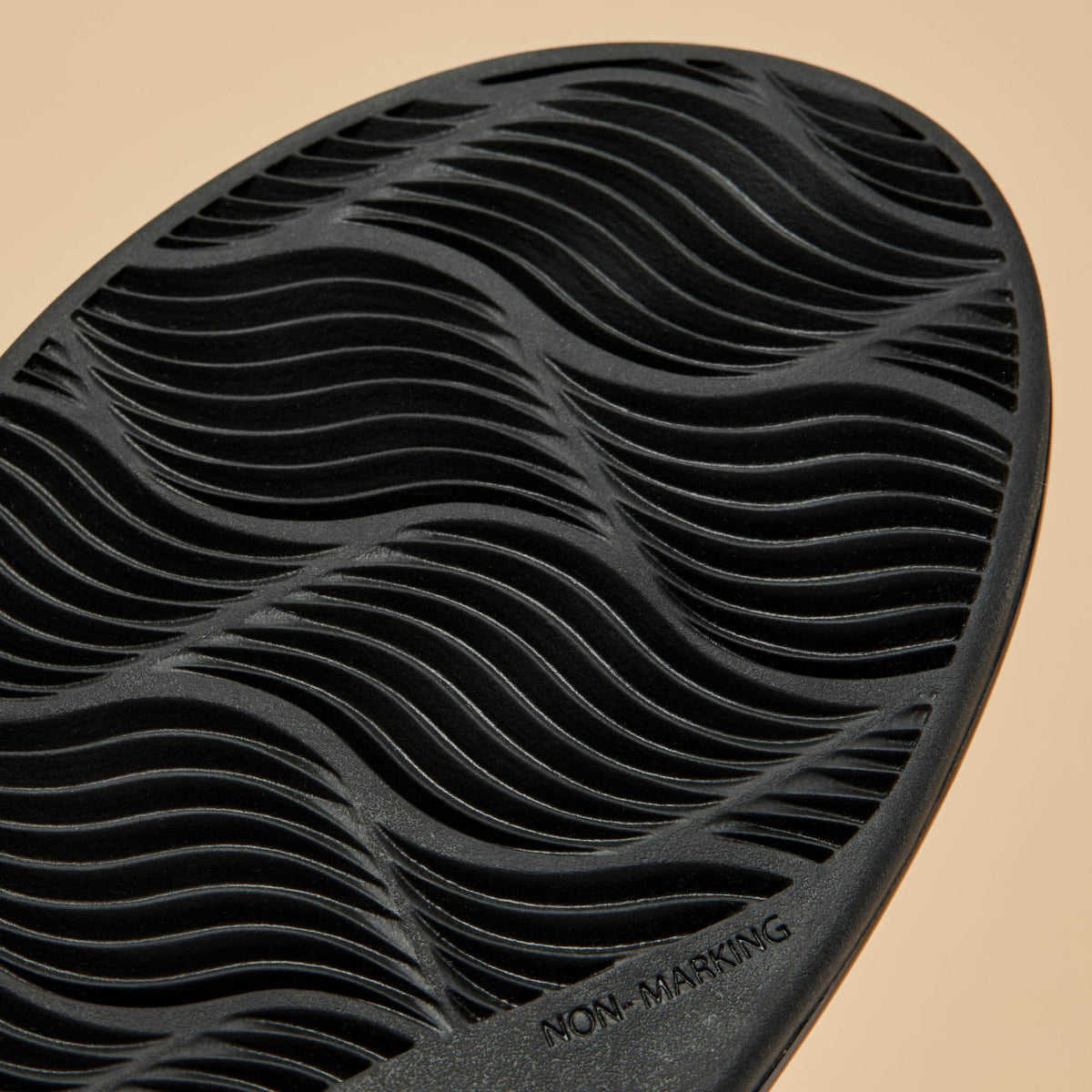 La‘i Slide Women’s Slide Beach Sandals - Black | Women OluKai online